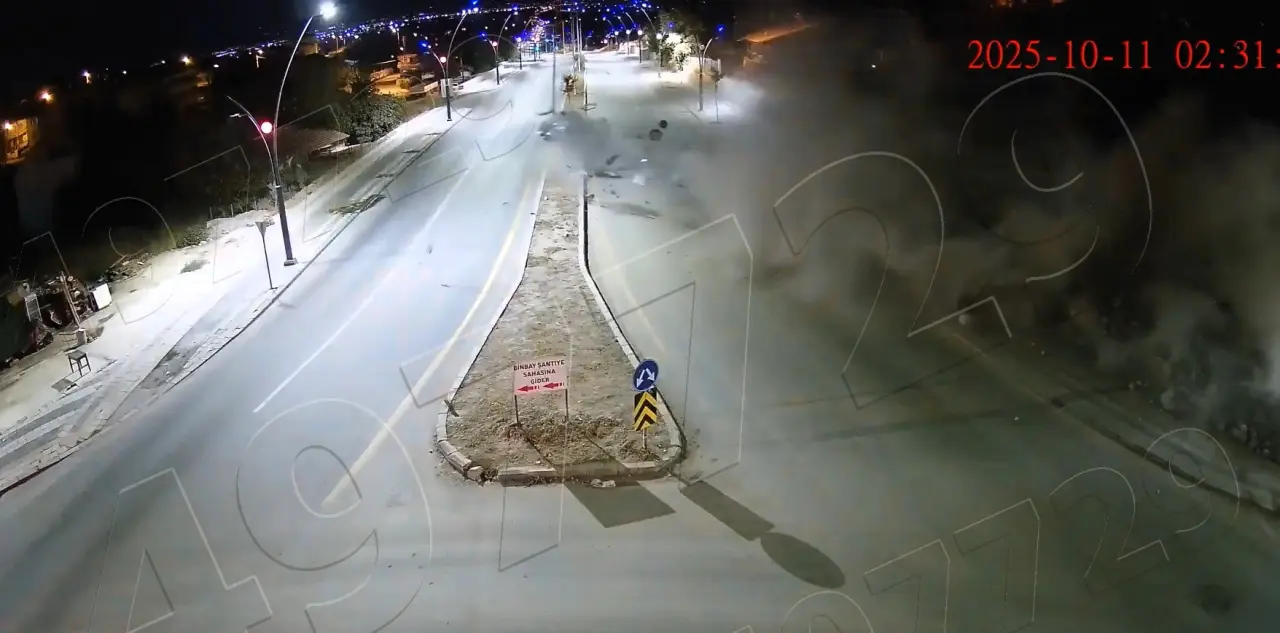 Malatya trafik kazası görüntüleri KGYS kameralarına yansıyan anlar