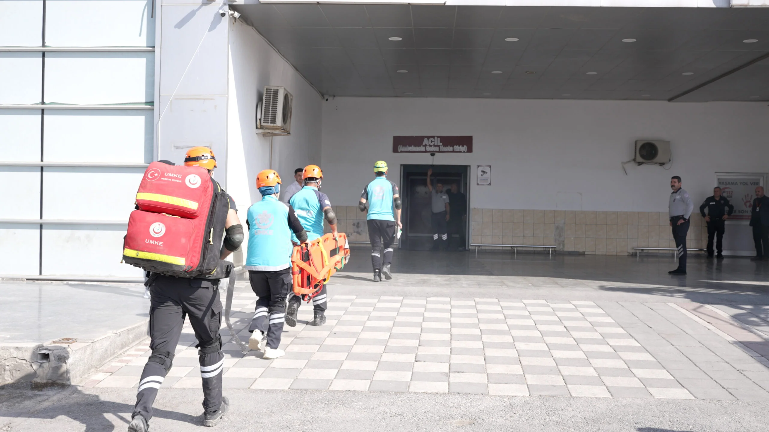 AFAD, UMKE ve İtfaiye ekipleri Malatya hastane tatbikatında görev alıyor